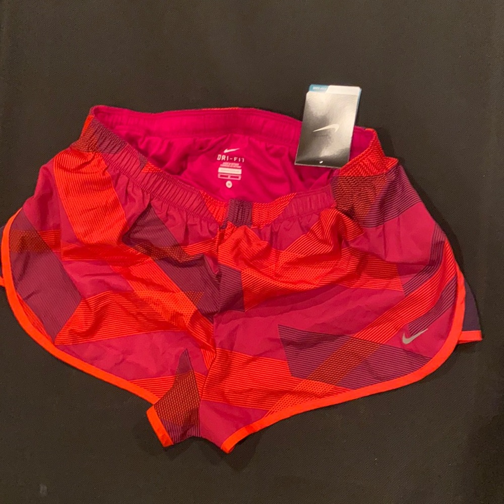 Nike Dri-Fit Women’s Medium Shorts